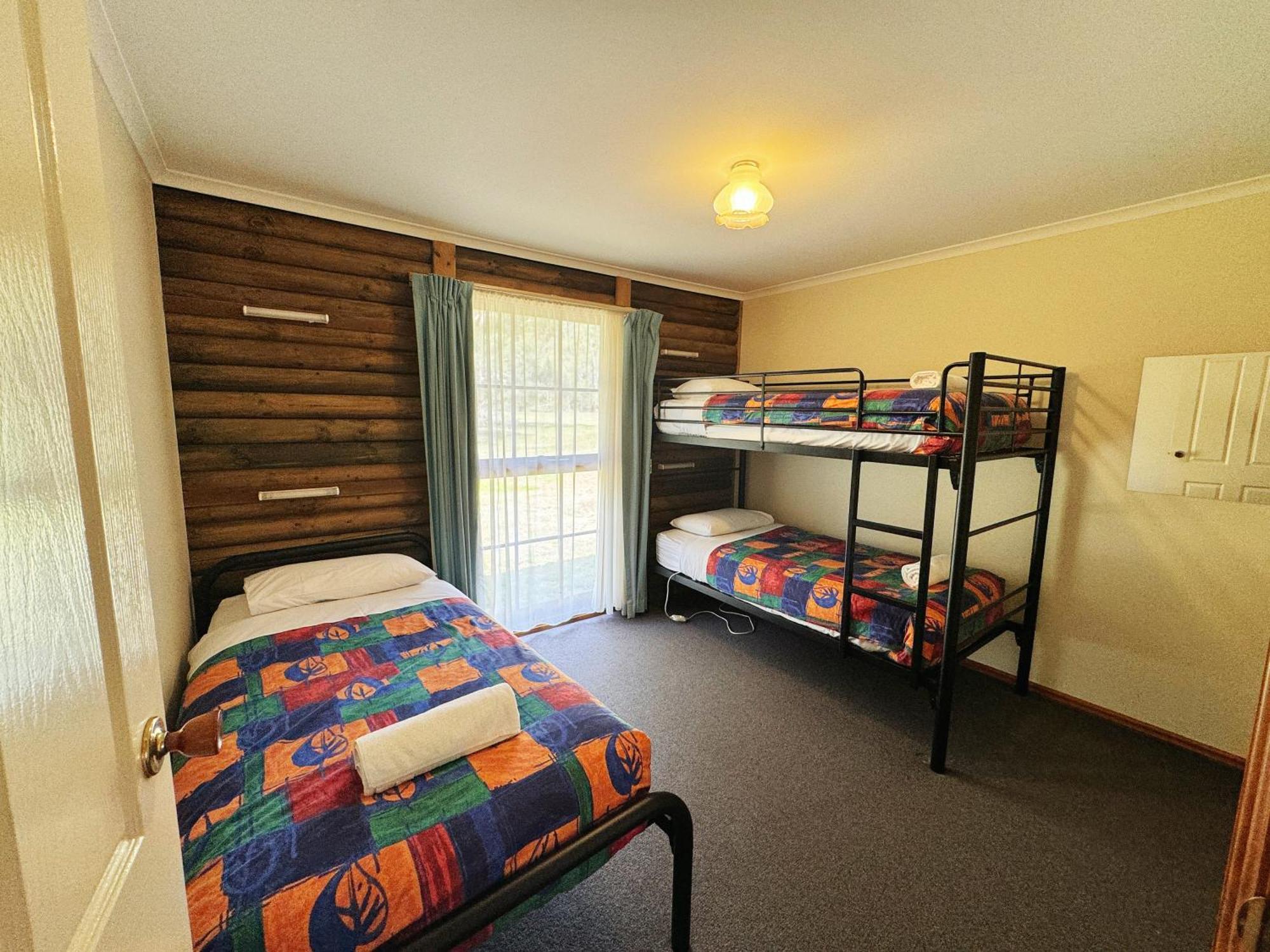 Halls Gap Log Cabins Dış mekan fotoğraf