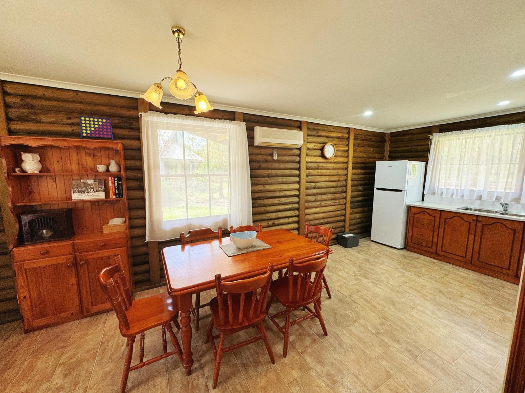 Halls Gap Log Cabins Dış mekan fotoğraf