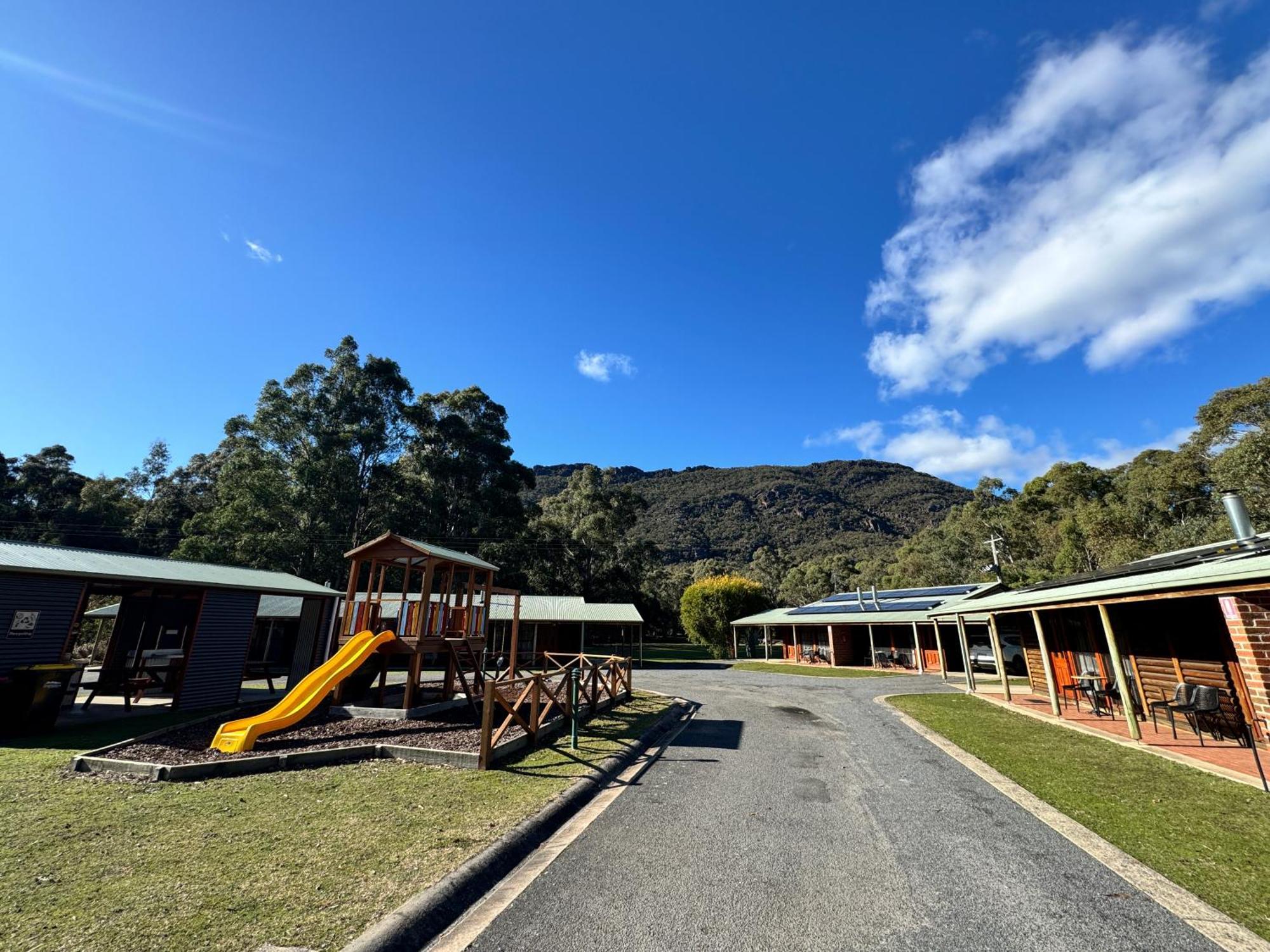 Halls Gap Log Cabins Dış mekan fotoğraf